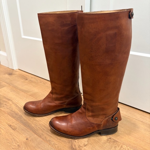 FRYE Melissa back button boots in cognac leather - Size 6.5 - Picture 3 of 8